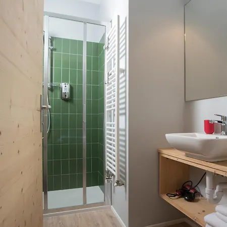 Alpino 4* بورمْيو